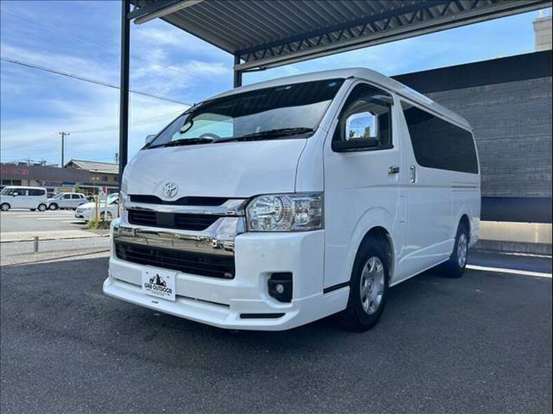 HIACE VAN-11