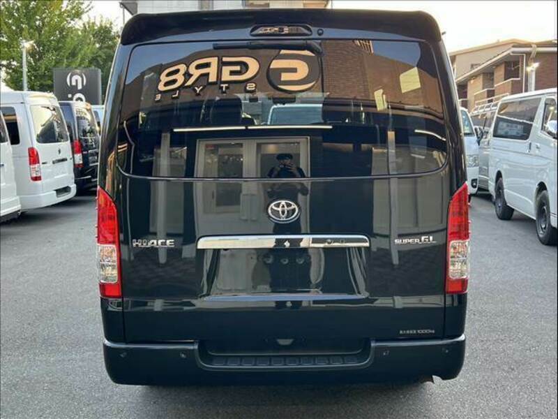 HIACE VAN-2