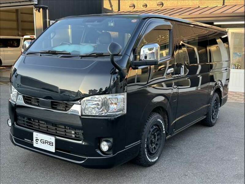 HIACE VAN-11