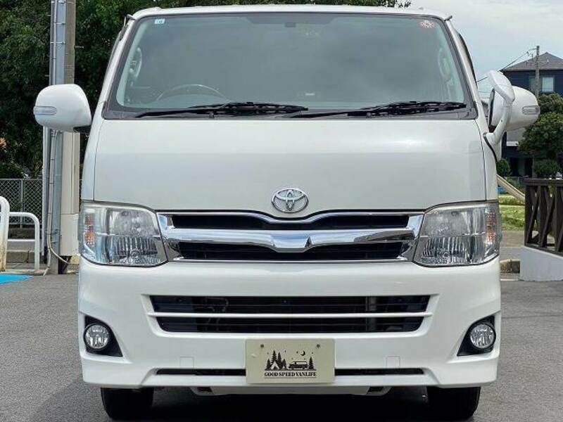 HIACE VAN-13