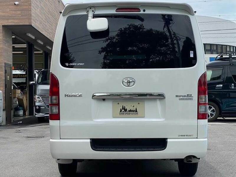 HIACE VAN-18