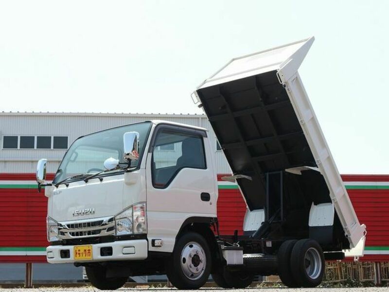 ISUZU　ELF