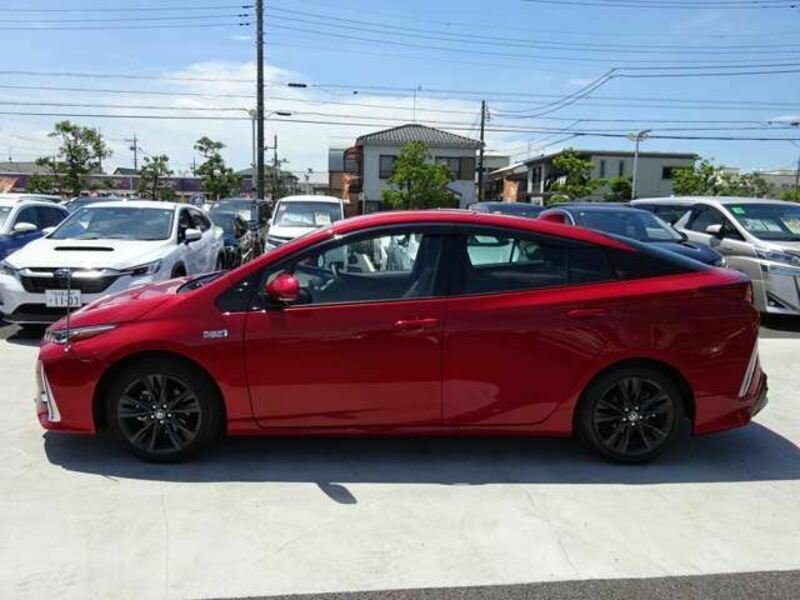 PRIUS PHV-10