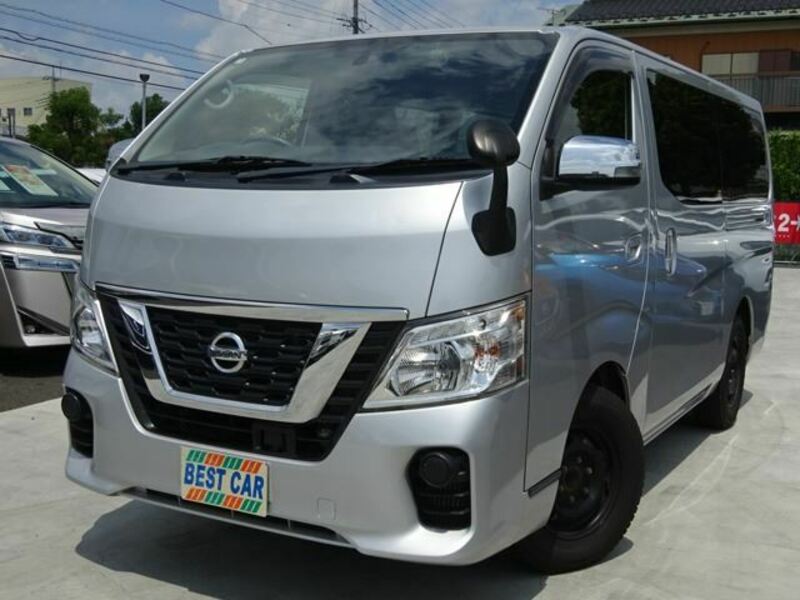 NISSAN　NV350 CARAVAN