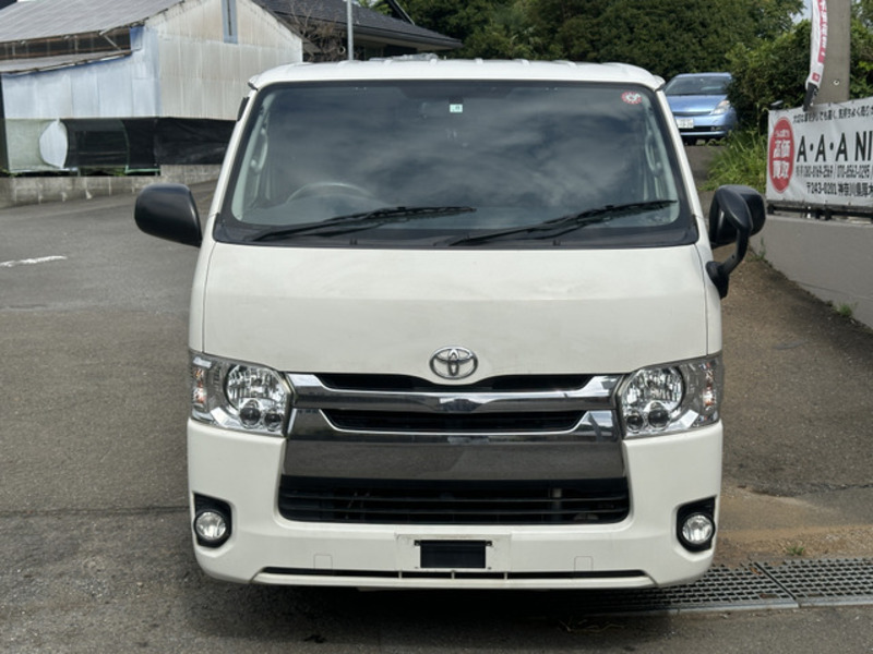 HIACE VAN-17