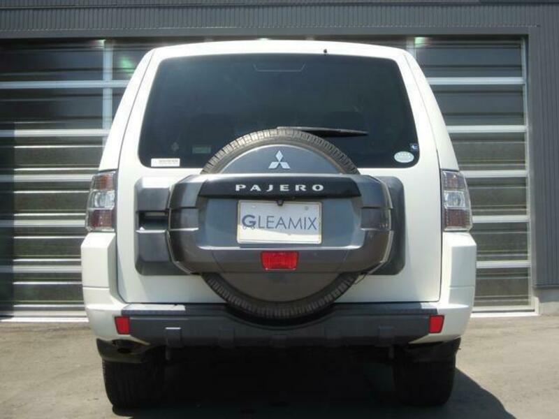 PAJERO-2