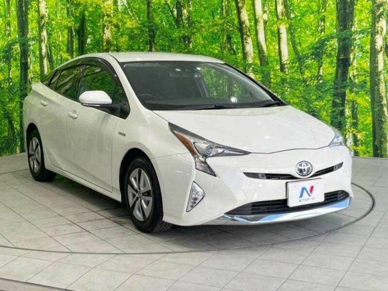 PRIUS-18