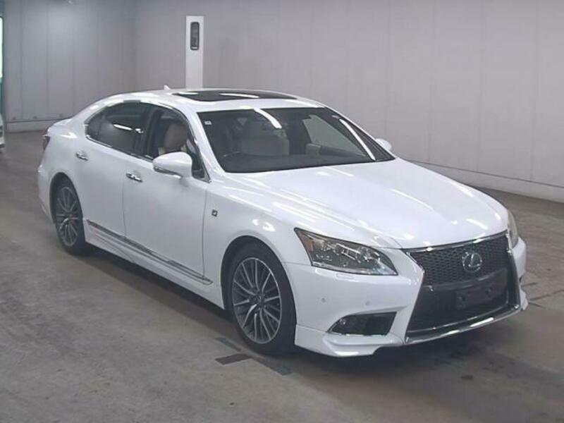 LEXUS　LS