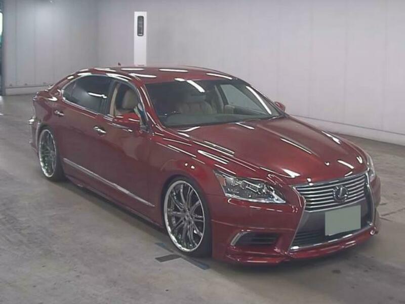 LEXUS　LS