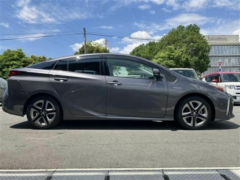 PRIUS-5