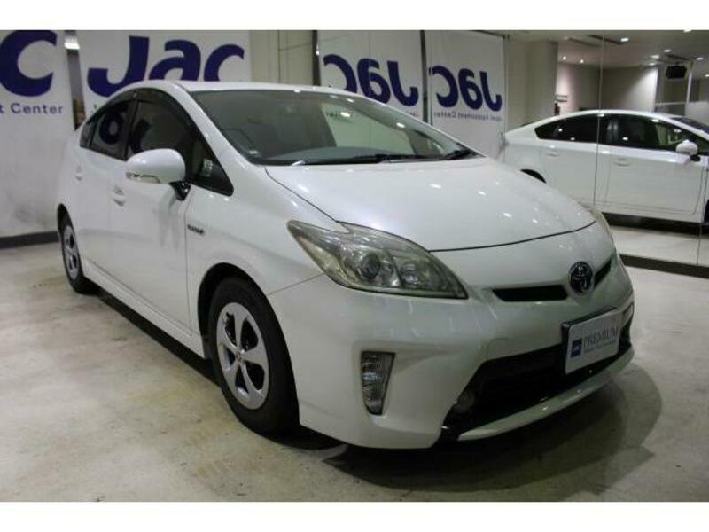 PRIUS-9