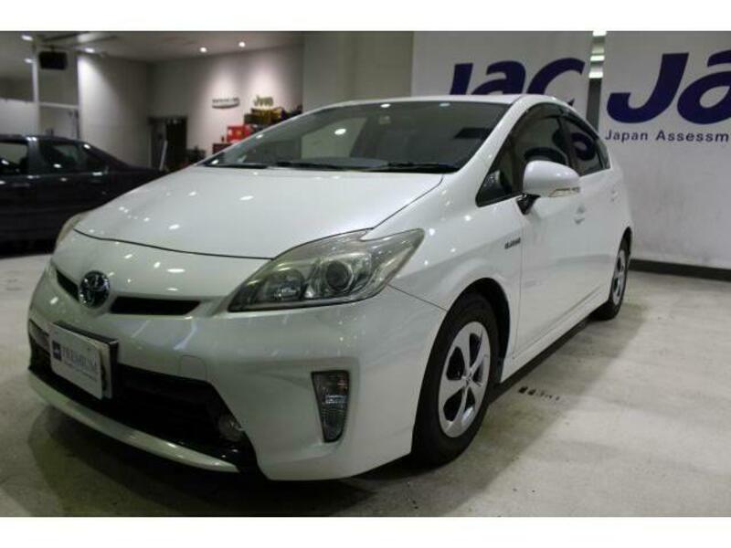 PRIUS-10