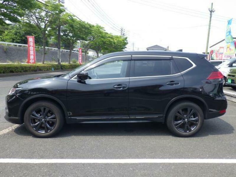 X-TRAIL-7