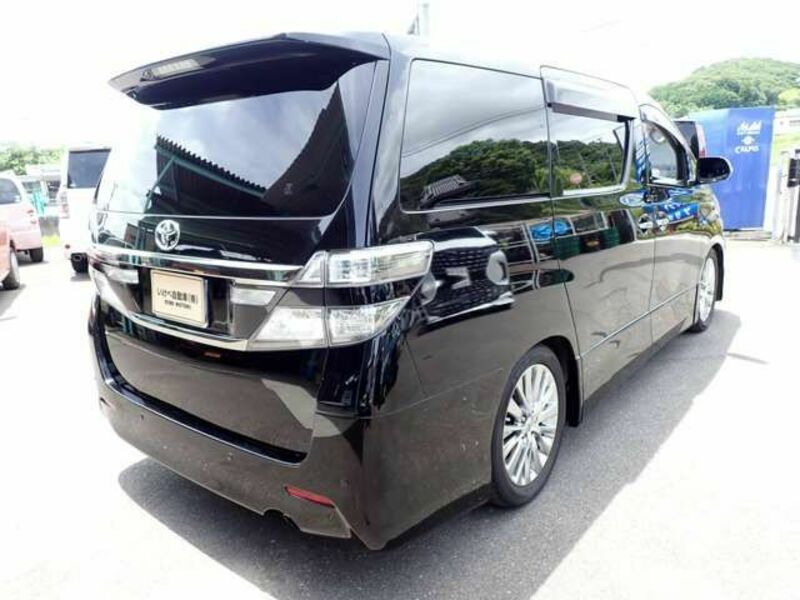 VELLFIRE-4