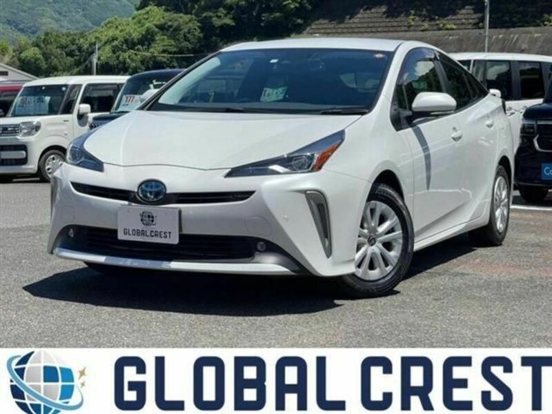 TOYOTA　PRIUS