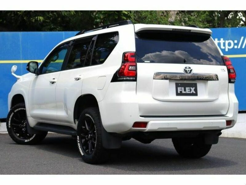 LAND CRUISER PRADO-6