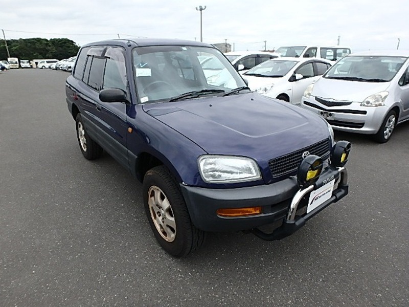 RAV4