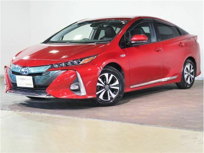 TOYOTA　PRIUS PHV