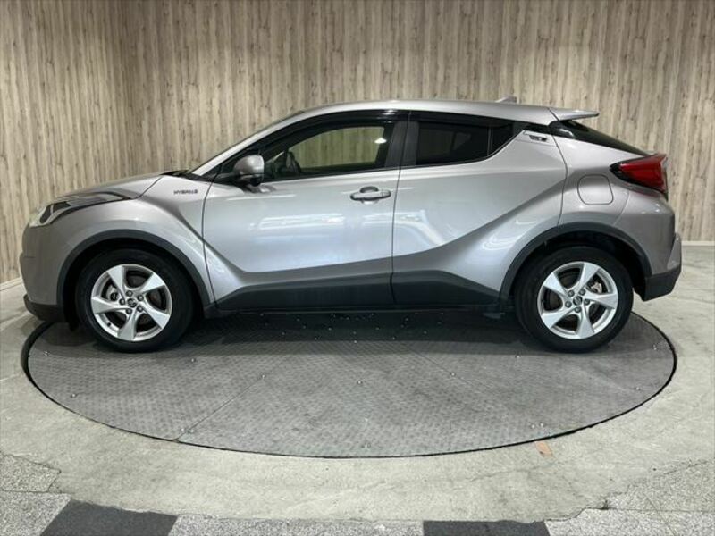 C-HR-13