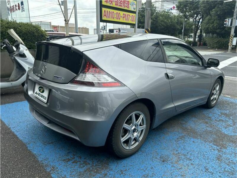 CR-Z-3