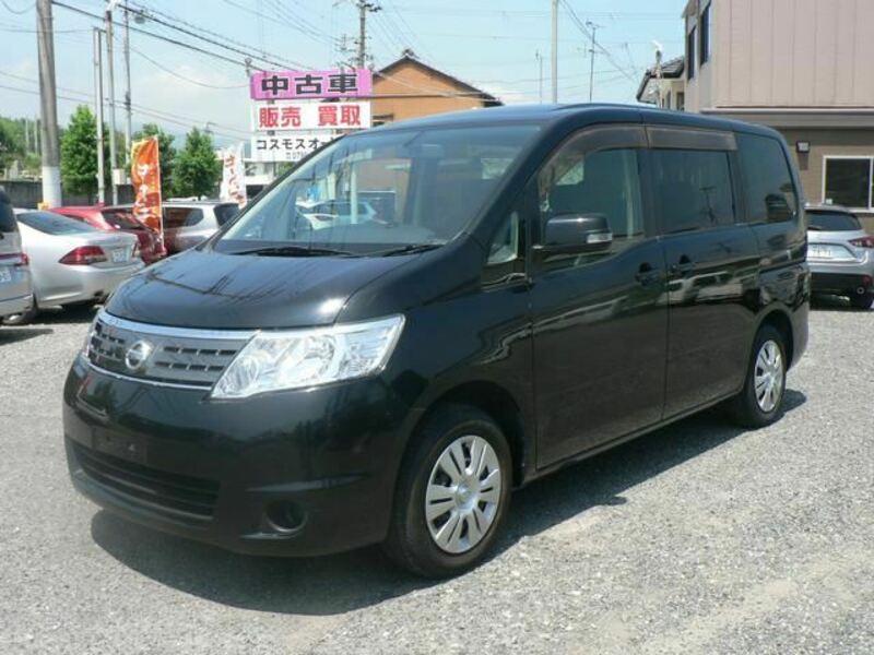 NISSAN　SERENA