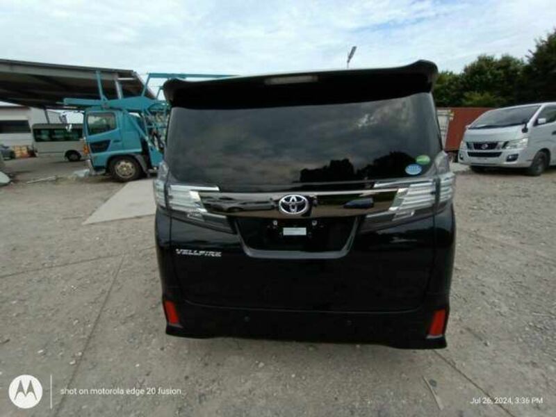 VELLFIRE-5