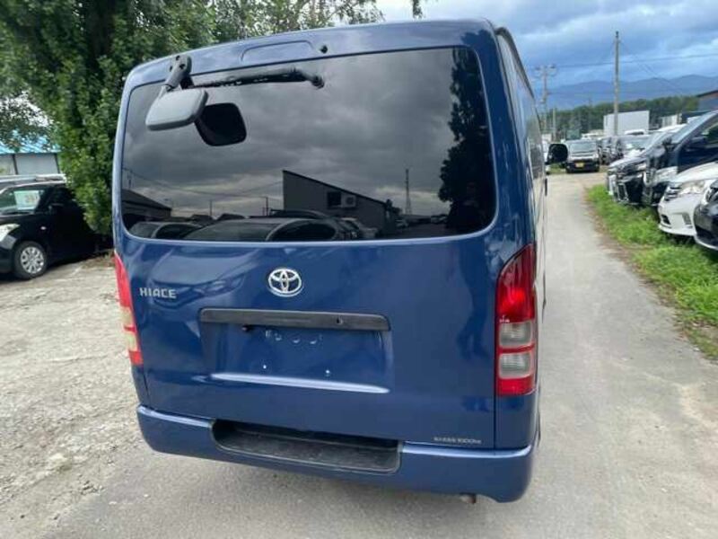 HIACE VAN-10