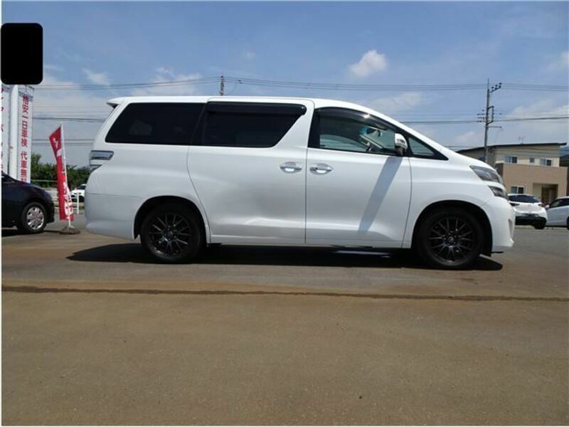 VELLFIRE-5