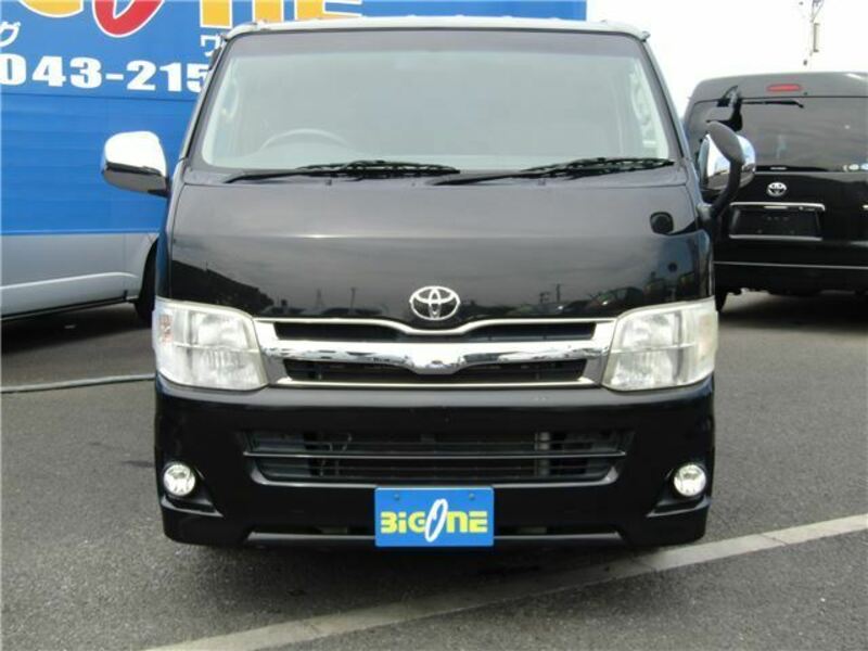 HIACE VAN-4