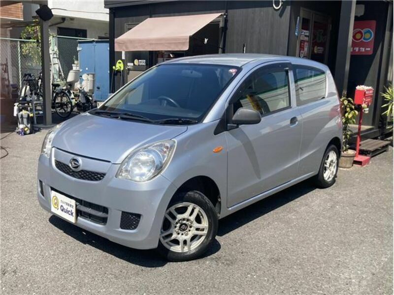 DAIHATSU　MIRA