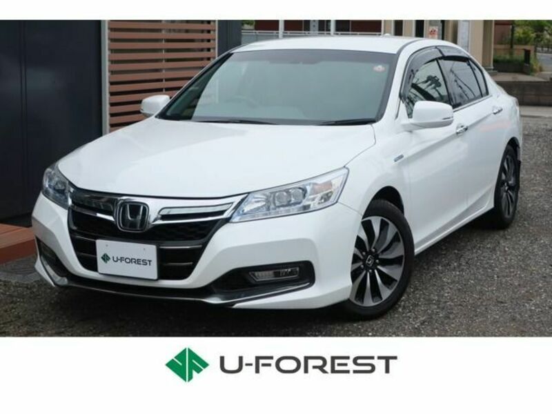 HONDA　ACCORD HYBRID