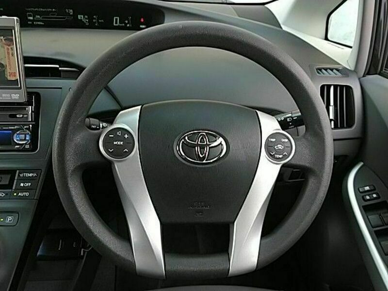 PRIUS-7