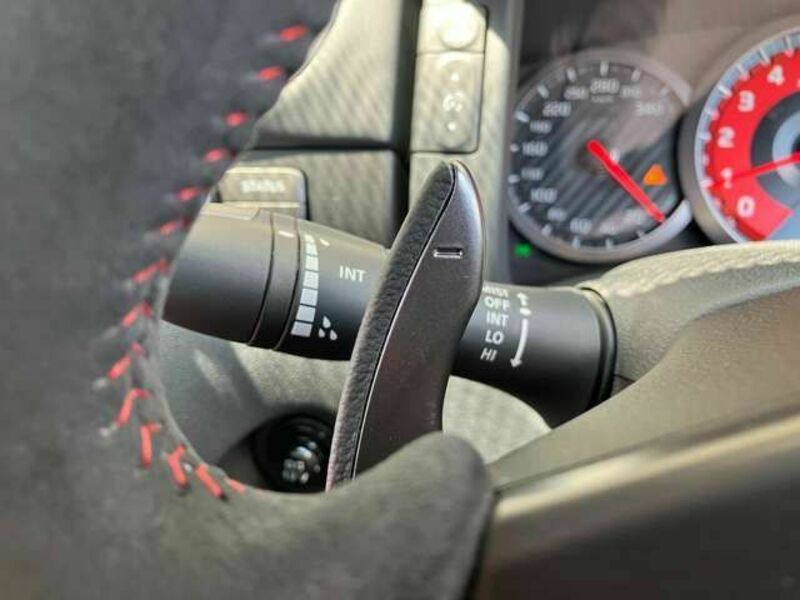 GT-R-11