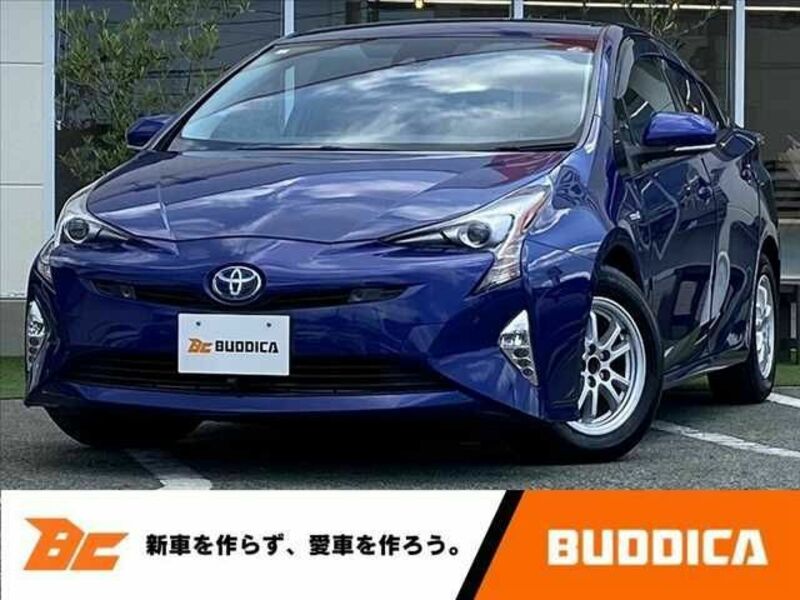 TOYOTA　PRIUS