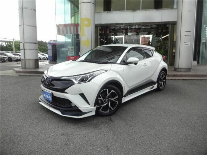 TOYOTA　C-HR