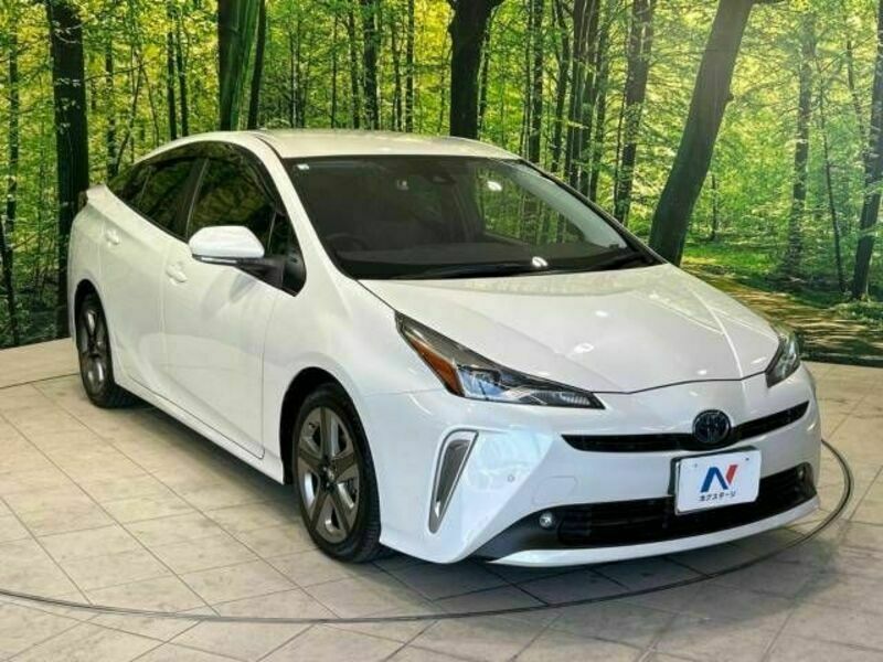 PRIUS-16