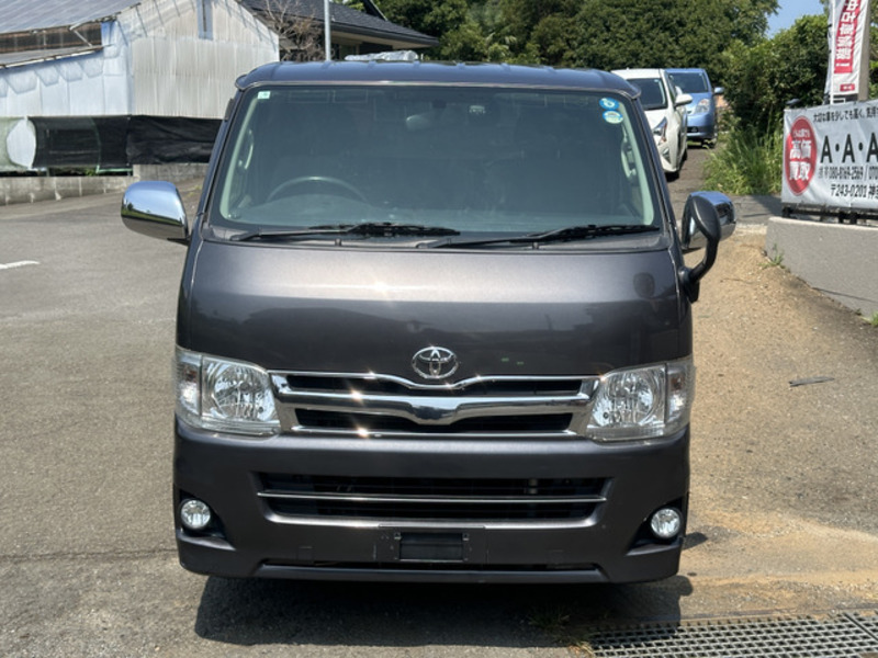 HIACE VAN-16