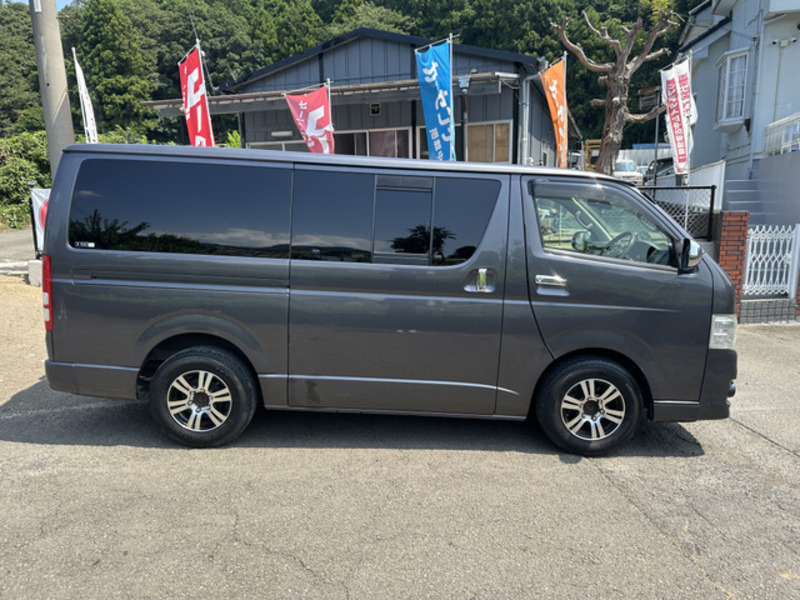 HIACE VAN-19