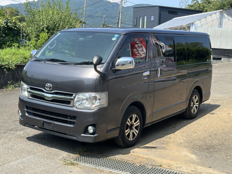 HIACE VAN-2