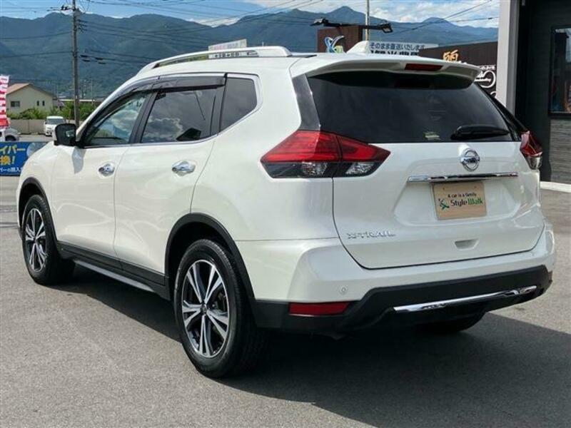 X-TRAIL-7