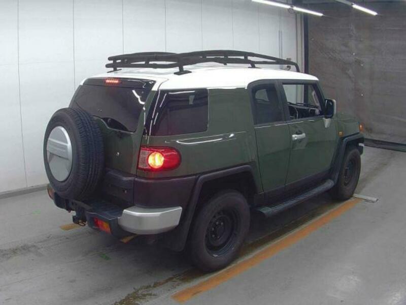 FJ CRUISER-1