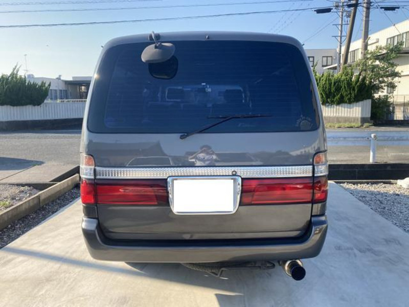 HIACE-5