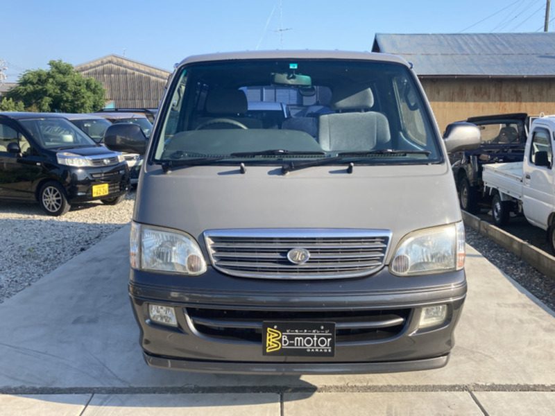 HIACE-1