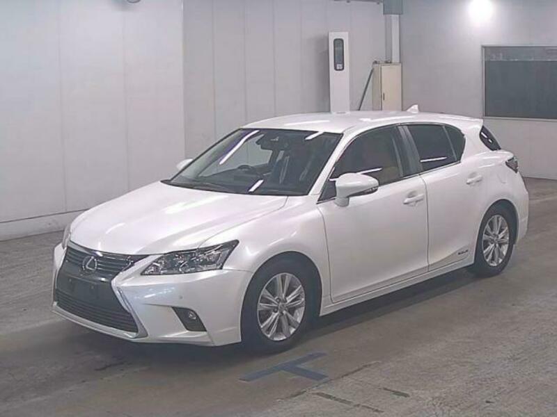 LEXUS　CT