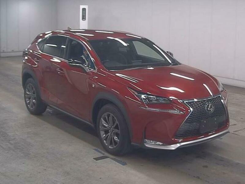 LEXUS　NX