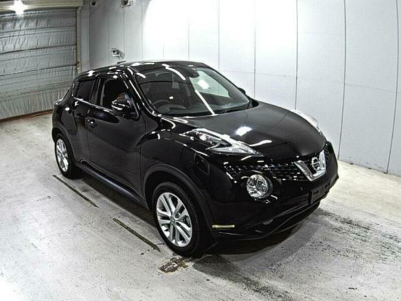 NISSAN　JUKE