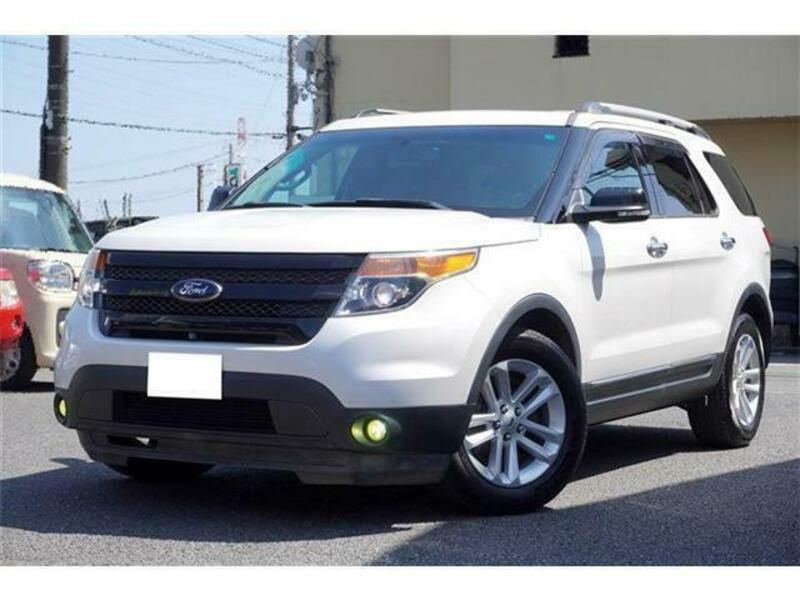 FORD　EXPLORER