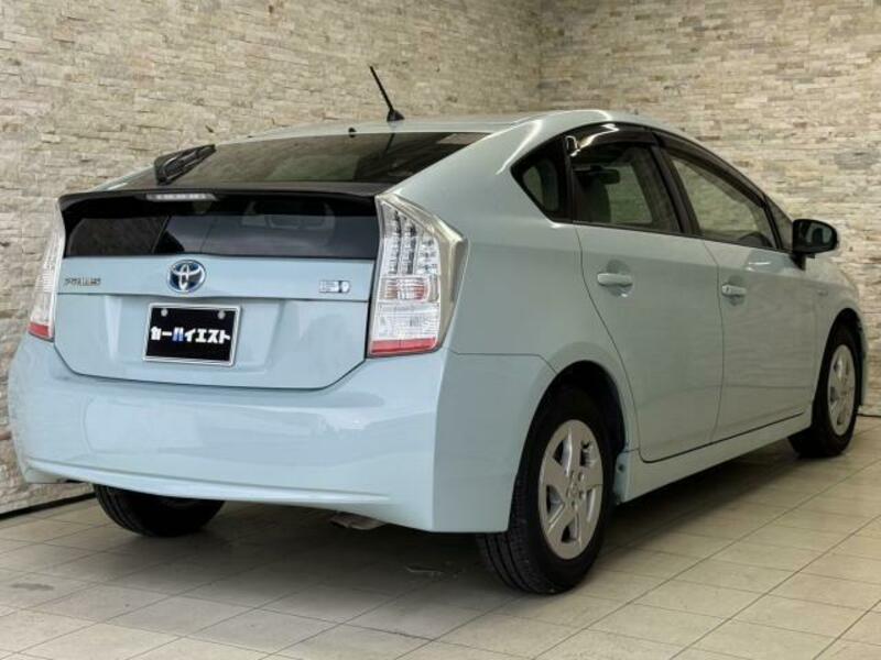 PRIUS-2