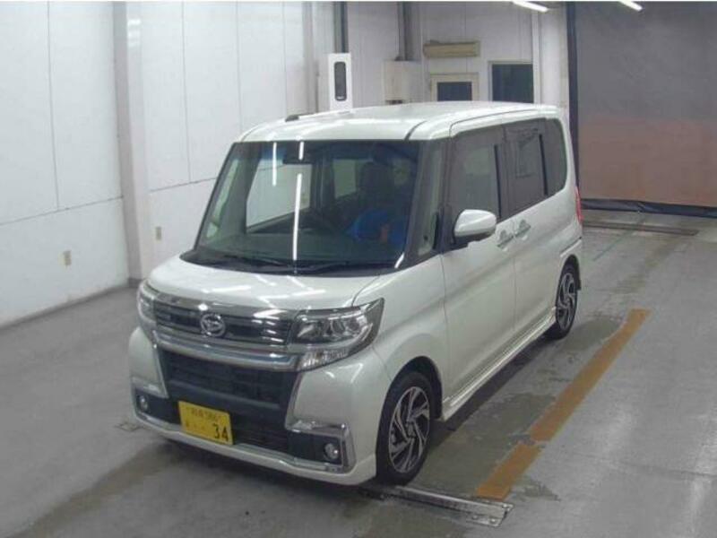 DAIHATSU　TANTO