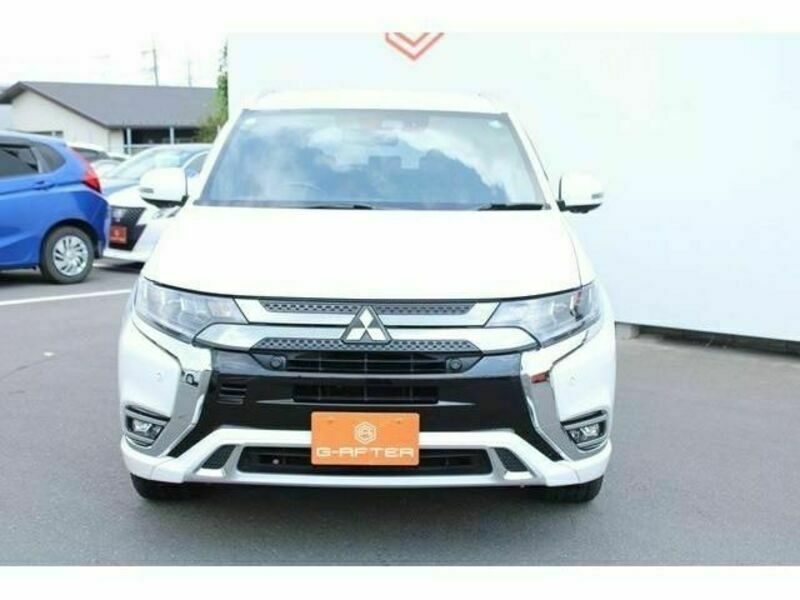 OUTLANDER PHEV-5